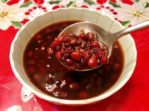 红豆紫米粥/汤 生理期后 补血养颜的做法 步骤3