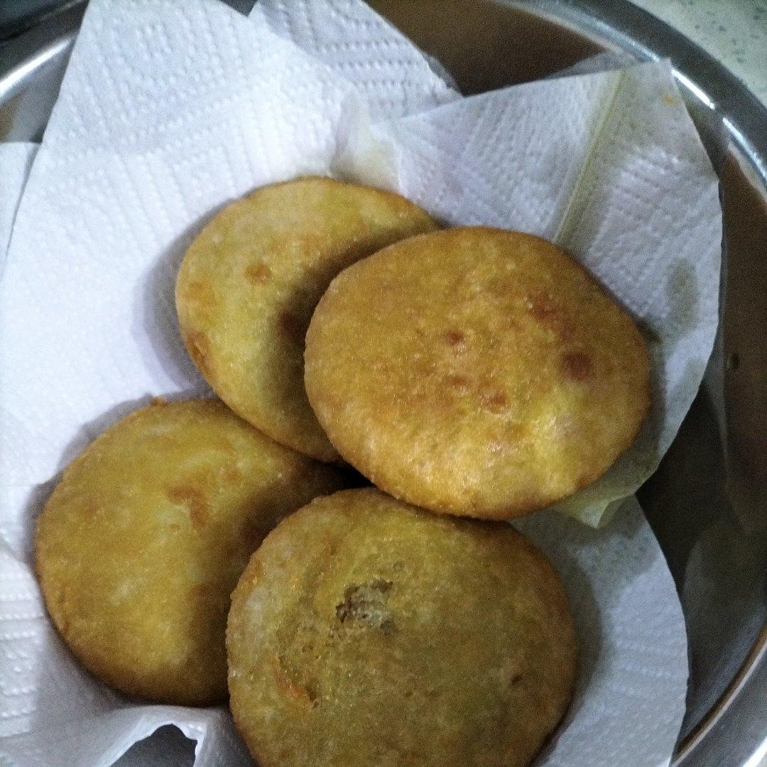 东北油炸糕（糯米粉豆沙馅儿）不翻车很简单