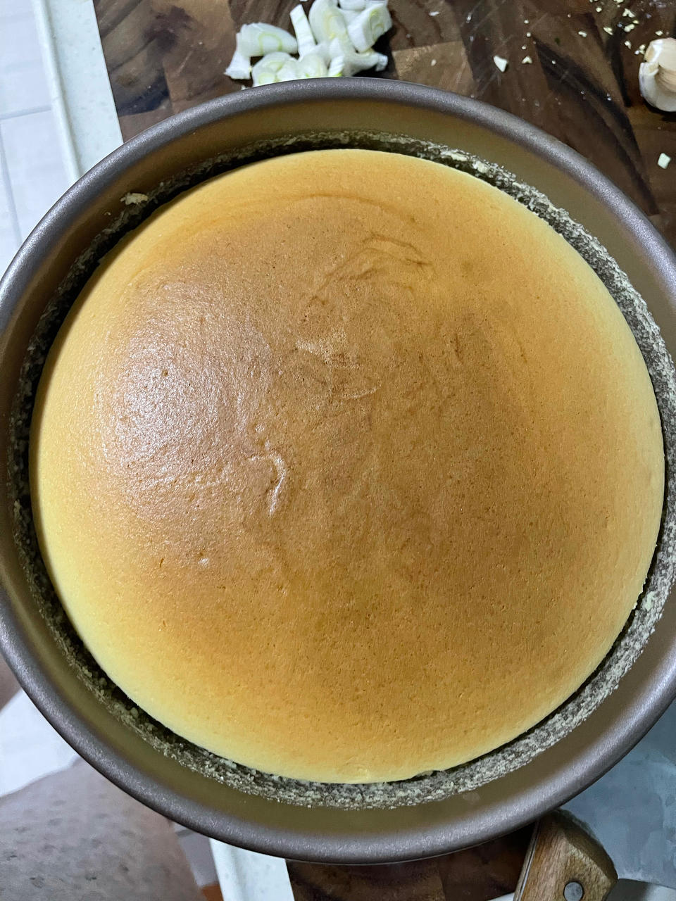 8寸轻乳酪蛋糕不开裂不缩腰