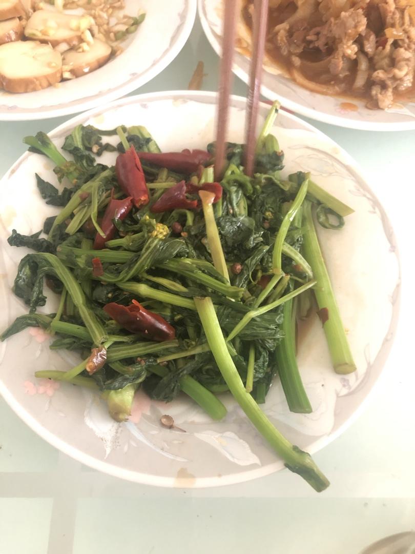 清炒油菜花