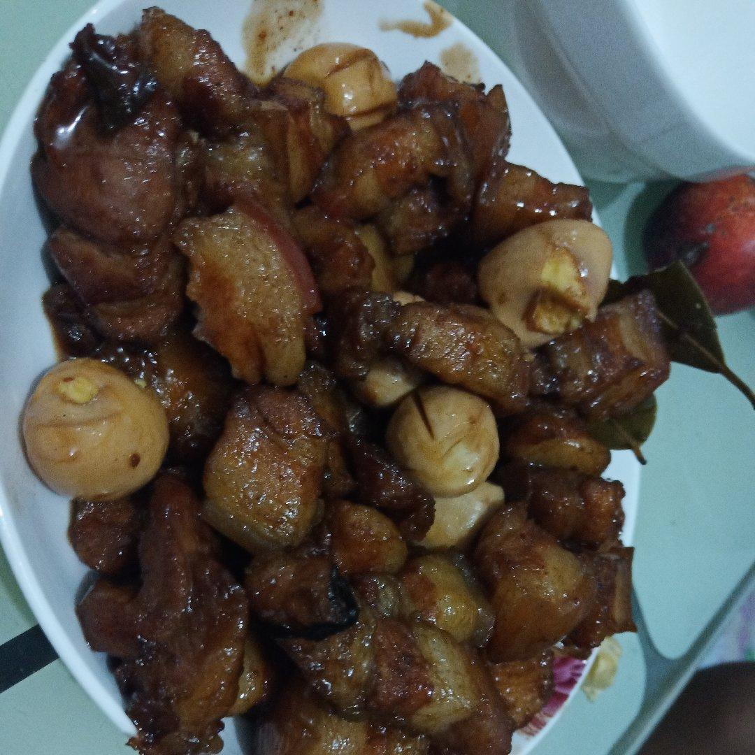 红烧肉元宝蛋