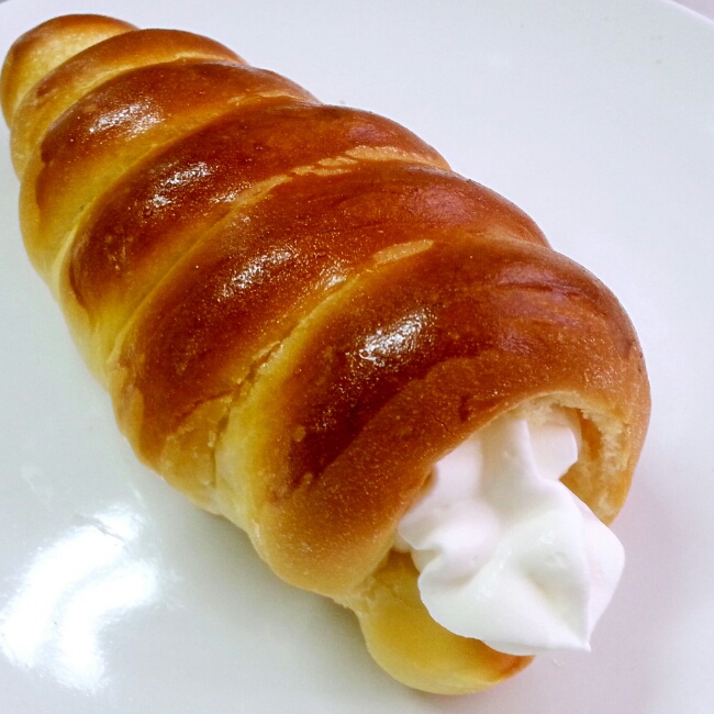 三米阳光做的螺旋奶油面包卷