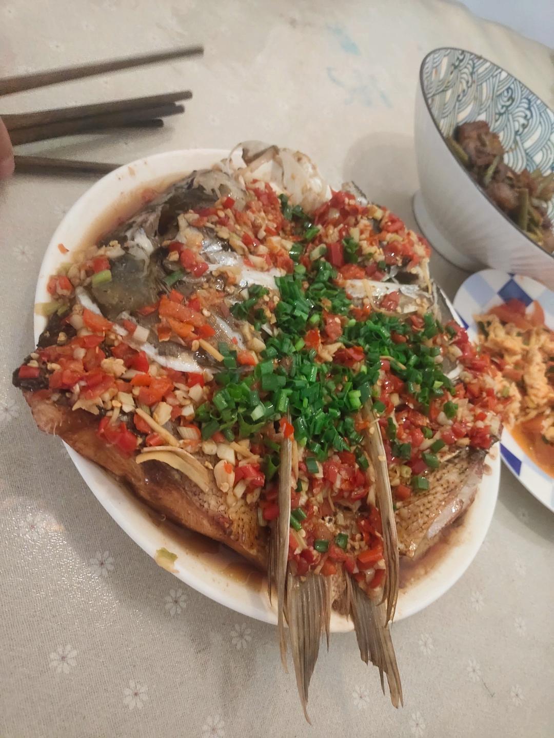 剁椒鱼头
