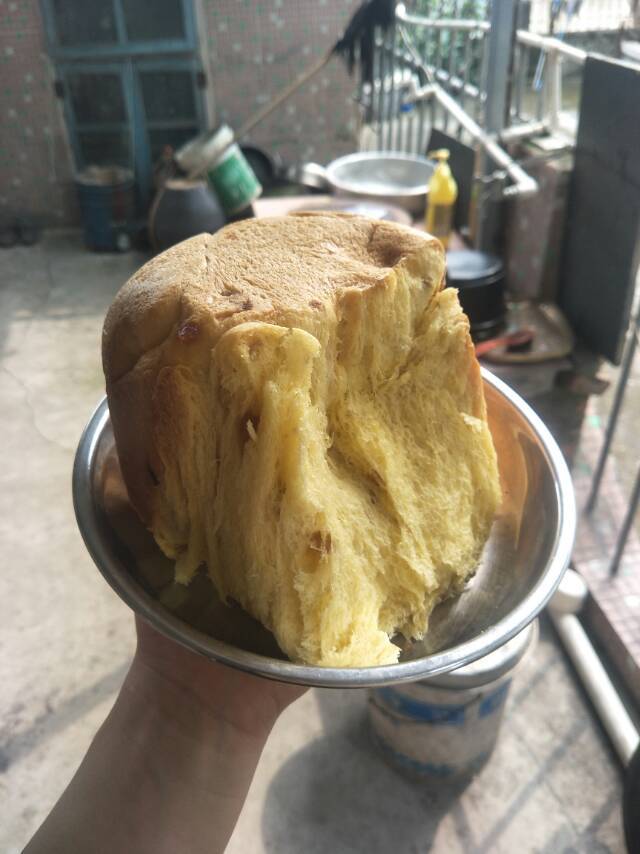 超级绵软拉丝的——牛奶南瓜吐司