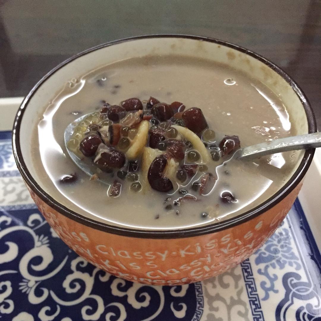 红豆西米百合糖水