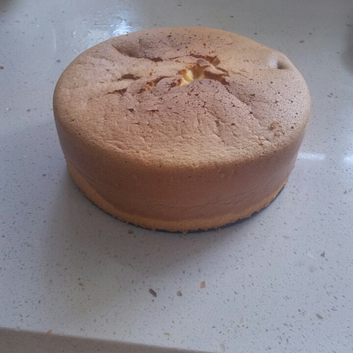 烤箱做蛋糕（戚风蛋糕的做法）
