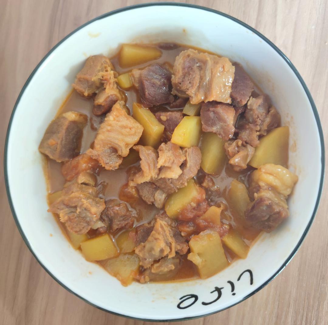 番茄土豆炖牛腩