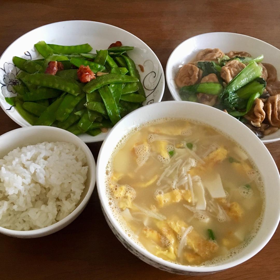 鲜美豆腐汤的简单做法
