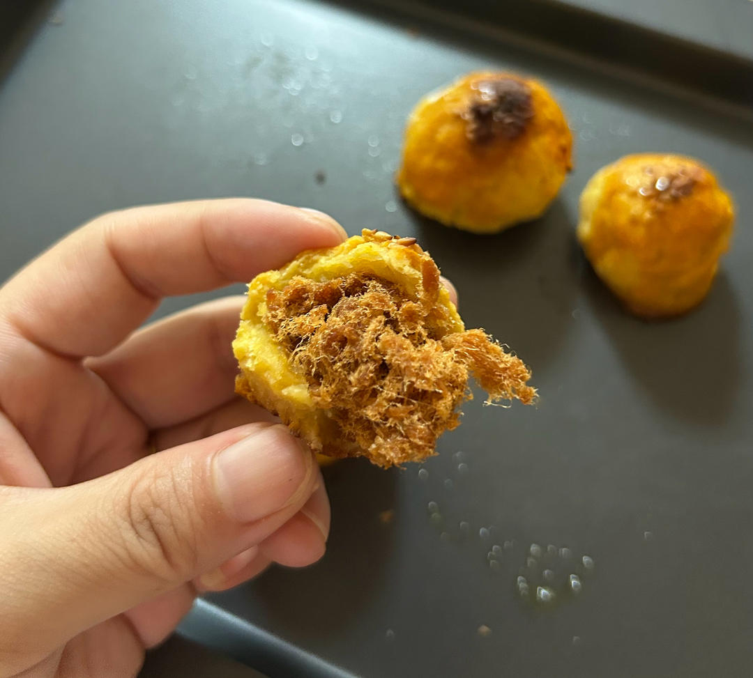 凭着这个肉松一口酥，我在小区火🔥出圈