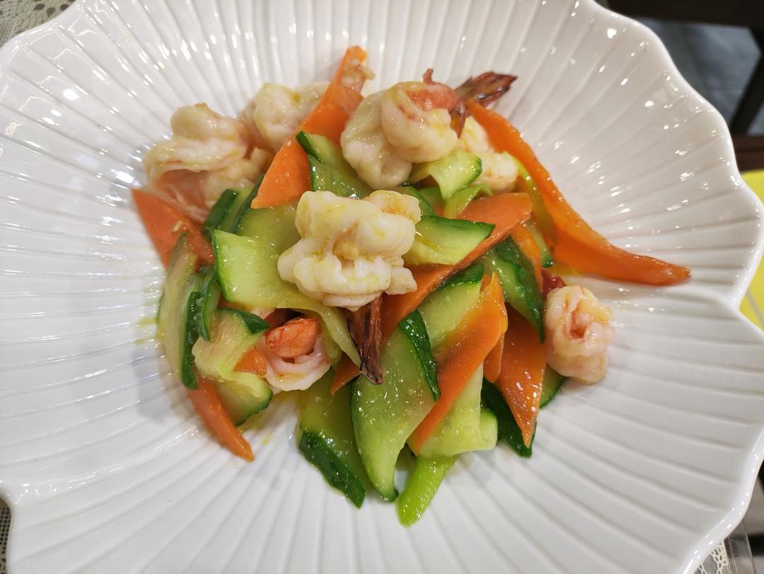 虾仁胡萝卜🥕炒黄瓜