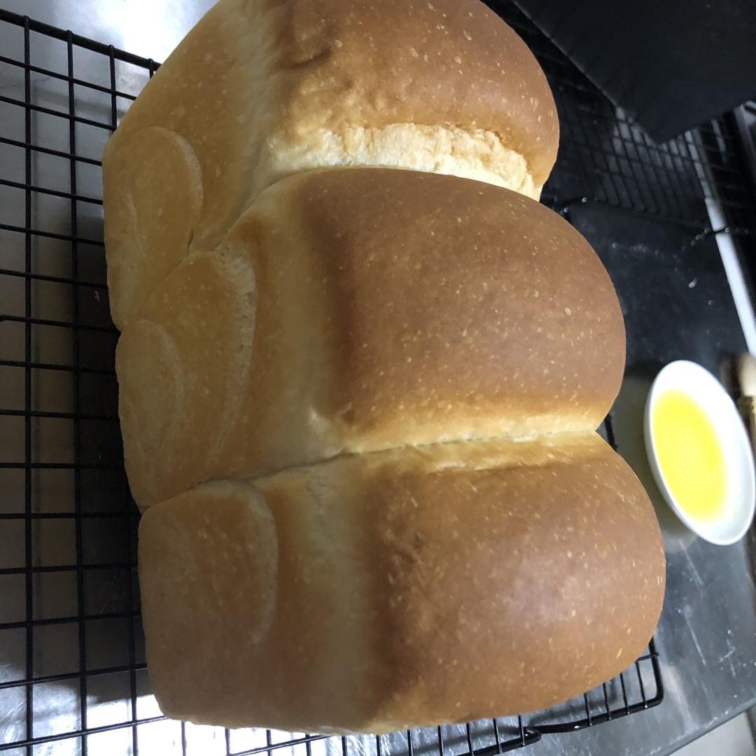 顶级牛奶吐司
