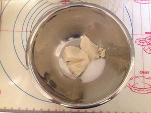 豆腐焦糖香蕉蛋糕卷的做法 步骤2