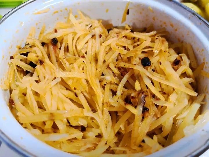炝拌土豆丝