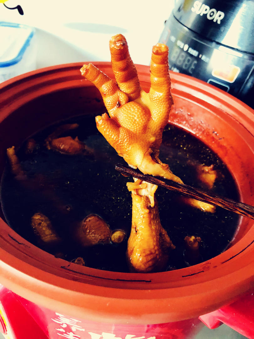 秘制红烧鸡爪