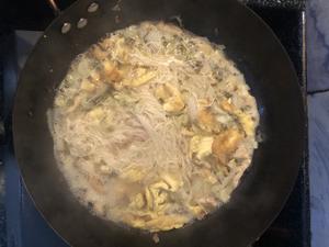 糟菜鸡蛋肉丝汤面（家常版）的做法 步骤5