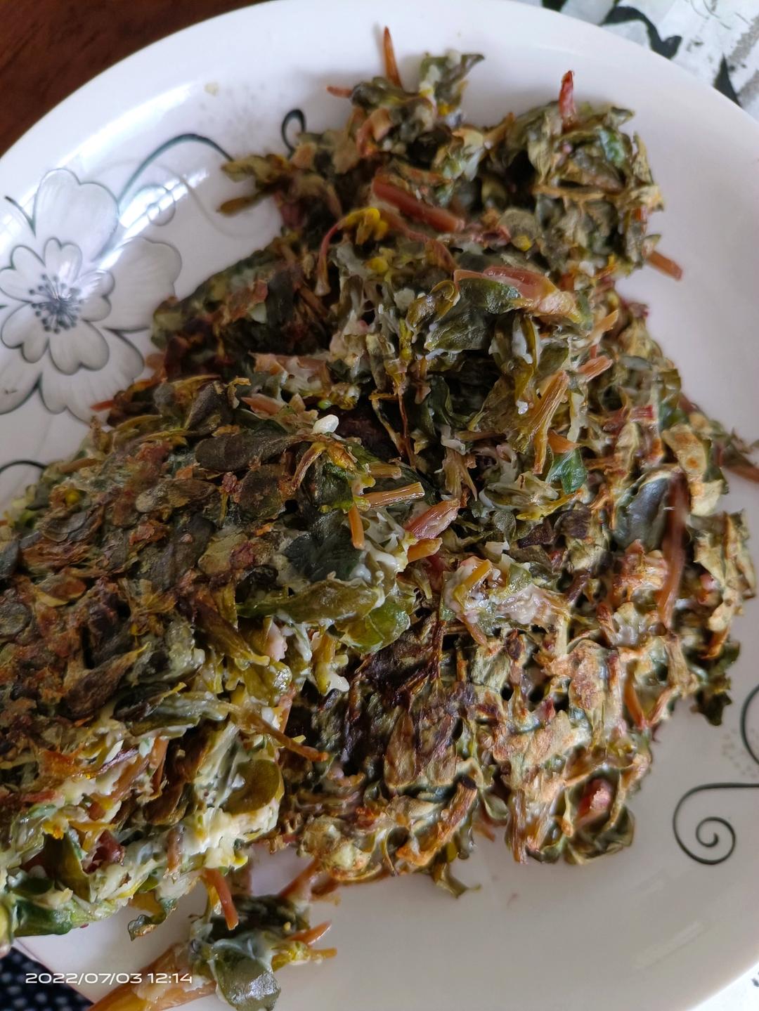 吃出早春的味道：香煎马齿苋饼