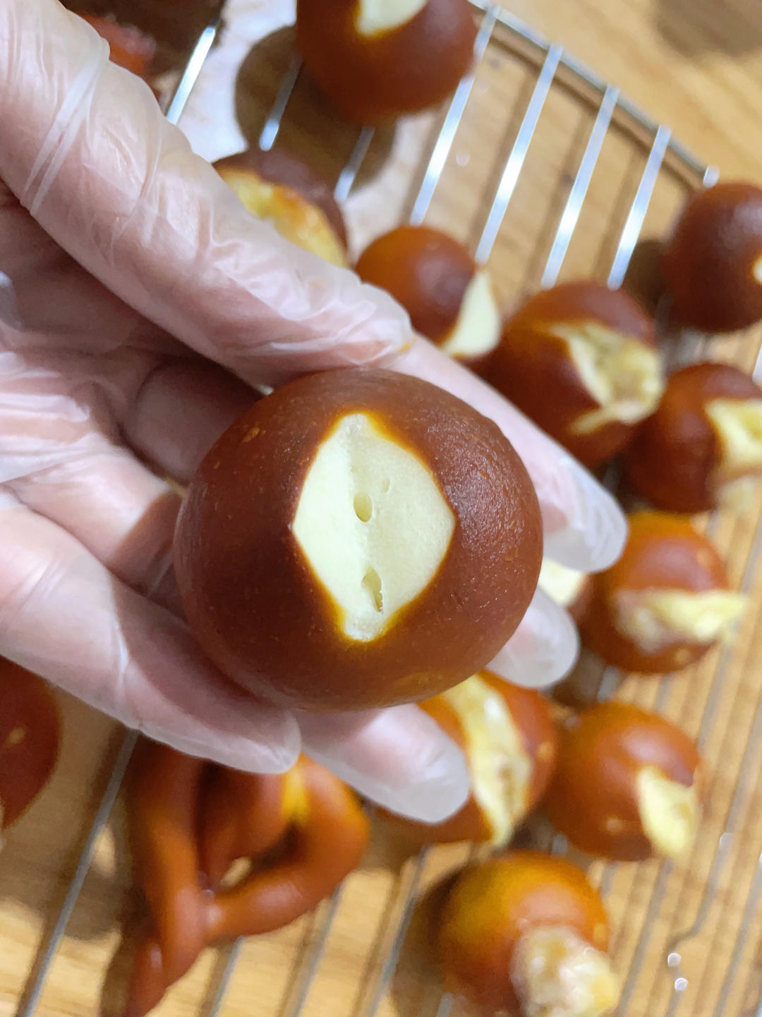 碱水小丸子（超可爱好操作的碱水面包）