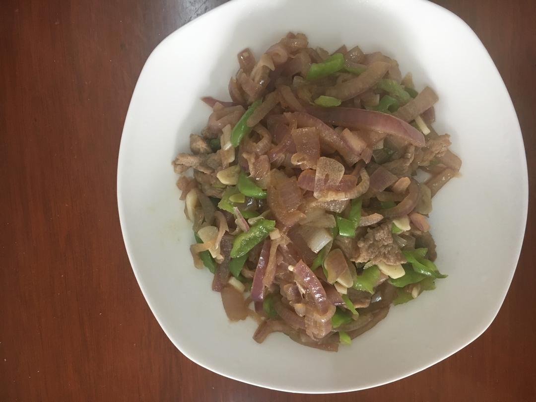 青椒洋葱炒肉
