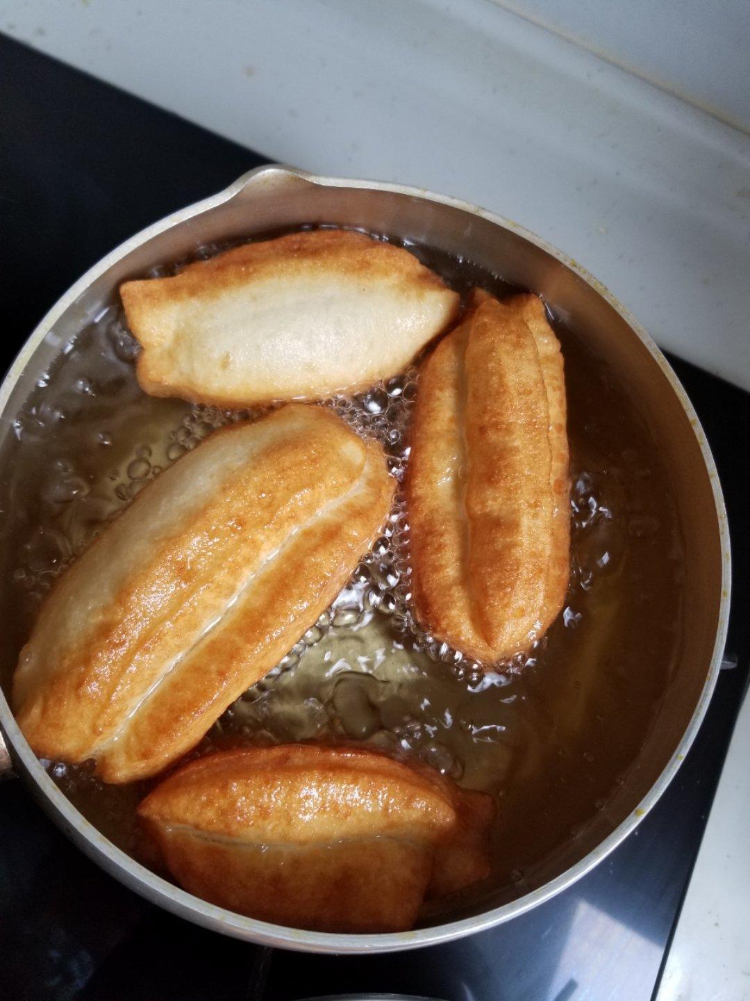 【视频食谱】安心油条全攻略