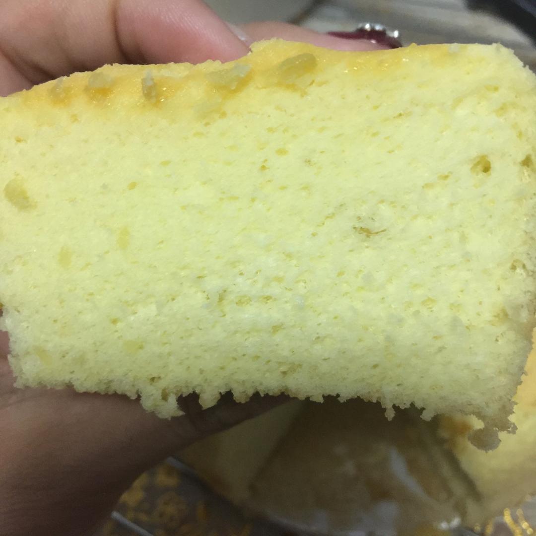 烤箱做蛋糕（戚风蛋糕的做法）