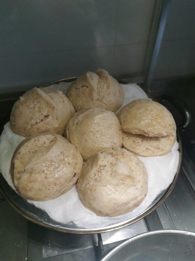 超多燕麦，超多红枣，超好吃的——燕麦红枣馒头
   消耗燕麦红枣良方！！！