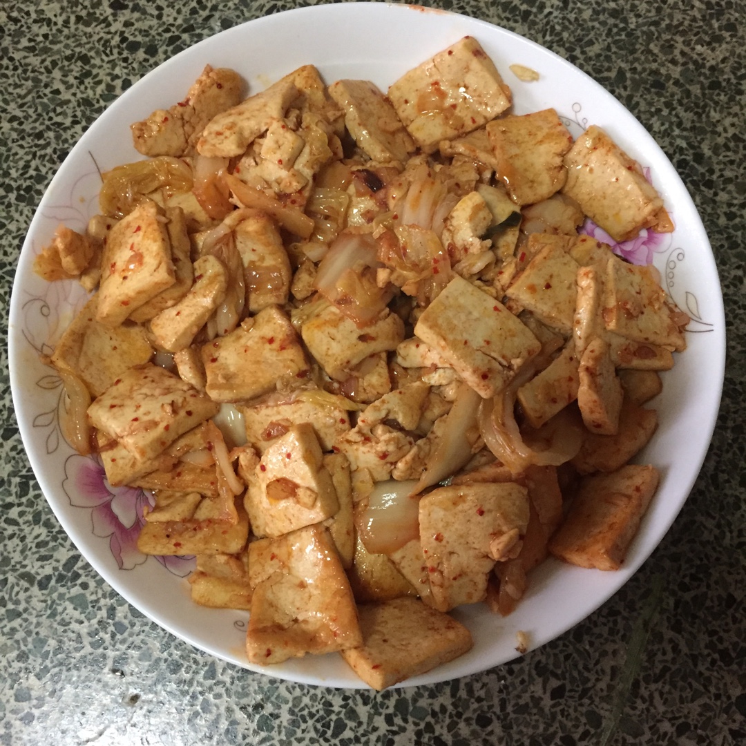辣白菜炒豆腐