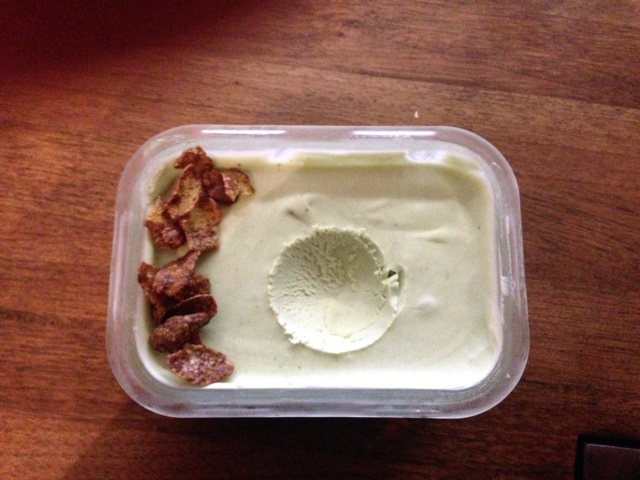 无需搅拌也无冰渣的抹茶冰淇淋