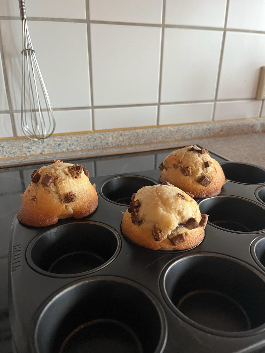 Chocolate chip muffins