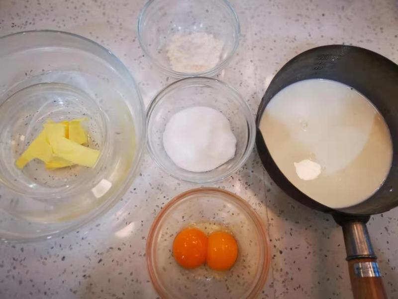 纯奶手撕吐司的做法 步骤1