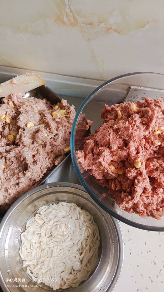 Q弹多汁的自制台式脆皮肠——绝对秒杀市售