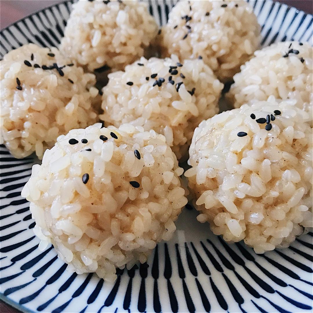 蒸糯米丸子