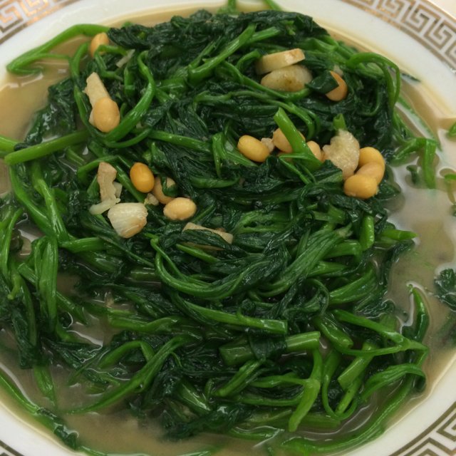 腐乳汁炒空心菜