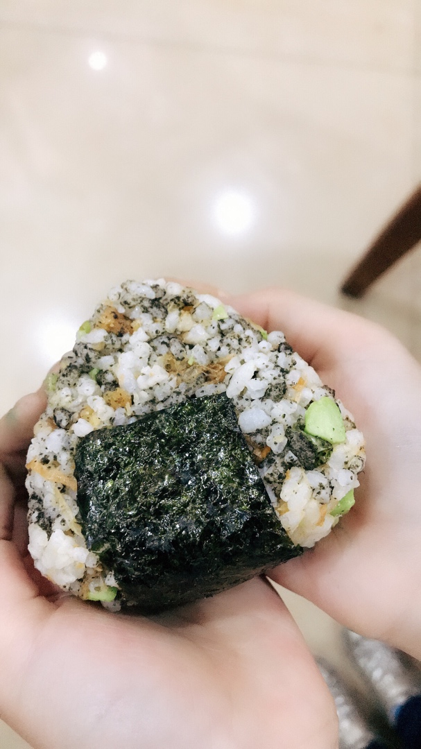 拯救剩饭剩菜的日式口蘑海苔饭团🍙纯素