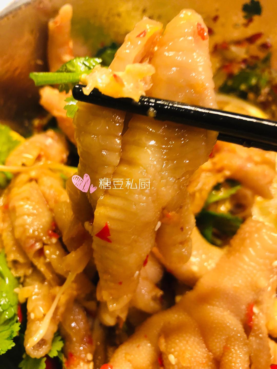 无骨鸡爪的做法