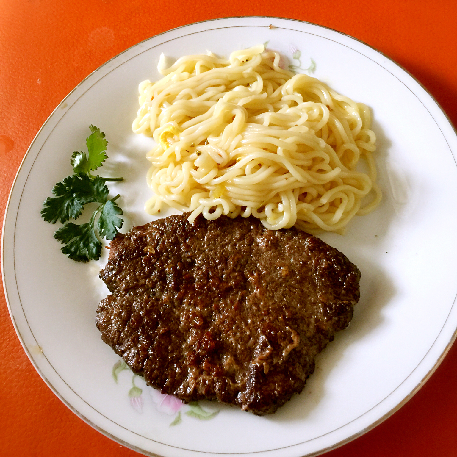 煎牛排