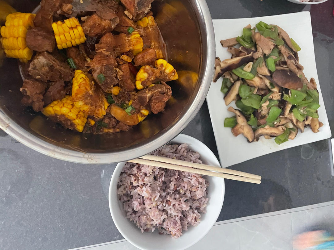 红烧排骨玉米，国宝大师菜谱