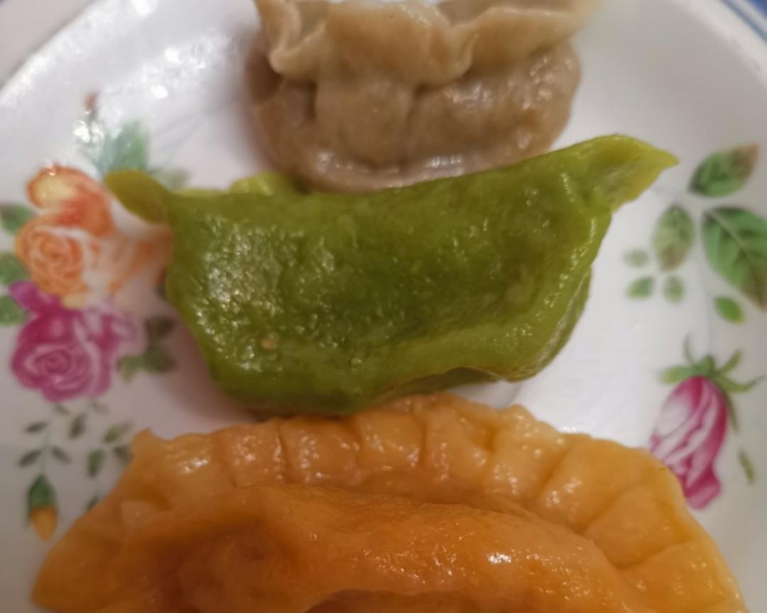 彩色蔬菜饺子（3岁半）的做法