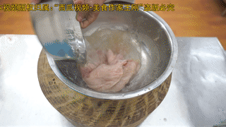 廚師長教你：“大蒜燒肚條”的家常做法，味道鮮美下飯先收藏起來的做法 步驟7