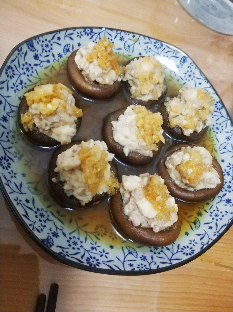 美味的肉酿香菇～～孩子爱吃的下饭菜