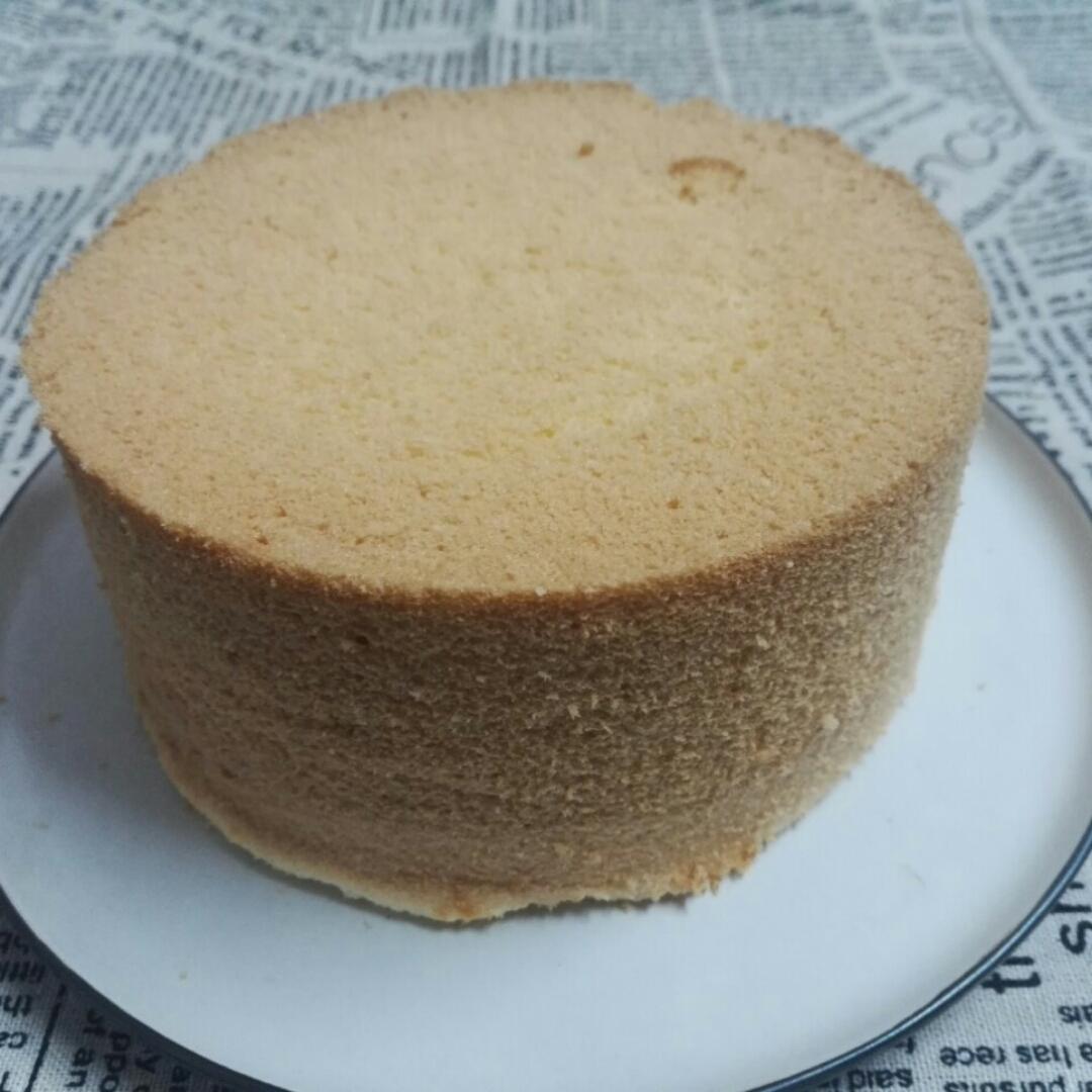 6寸六寸戚风蛋糕，不会失败的方子。哈哈哈