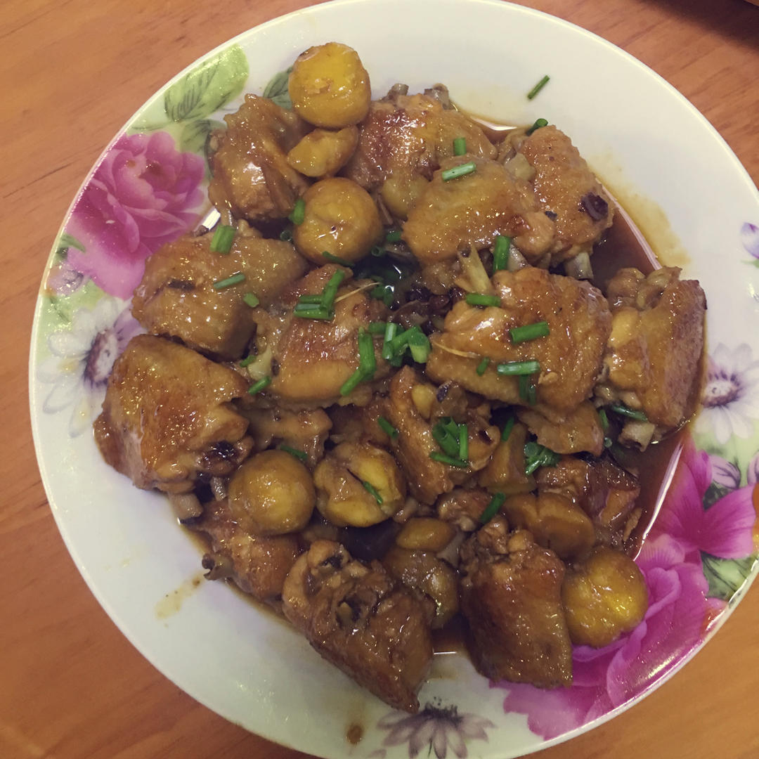 花菇栗子焖鸡翅