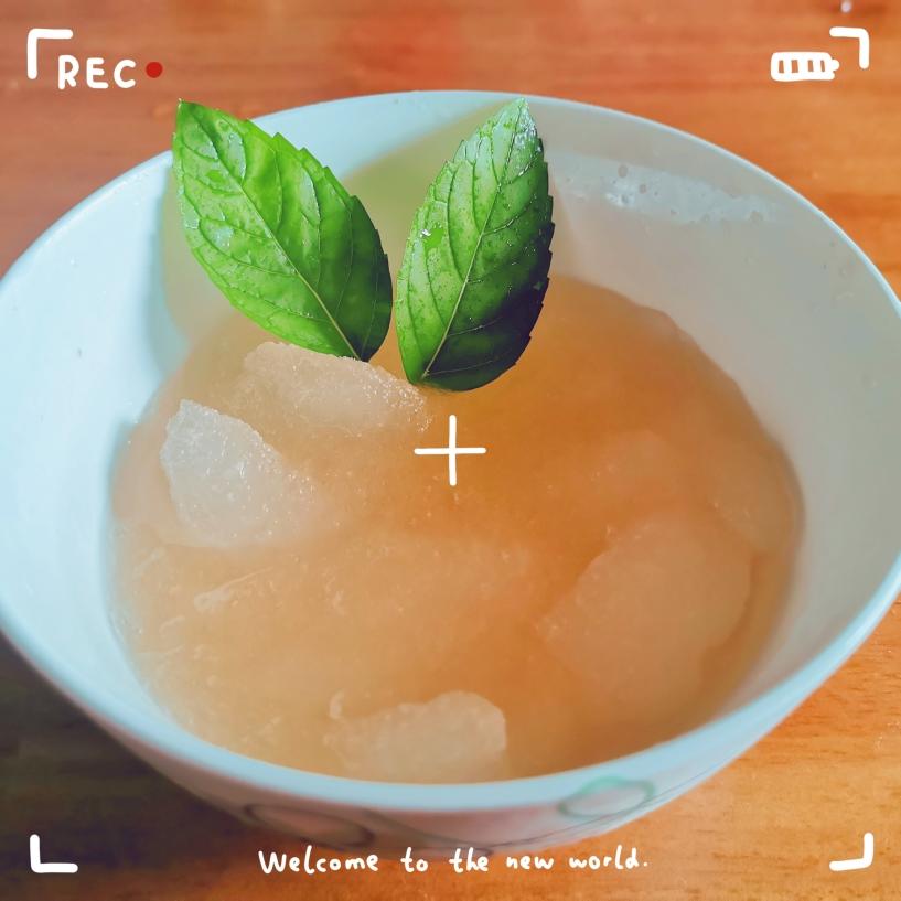 薄荷雪碧秋梨膏