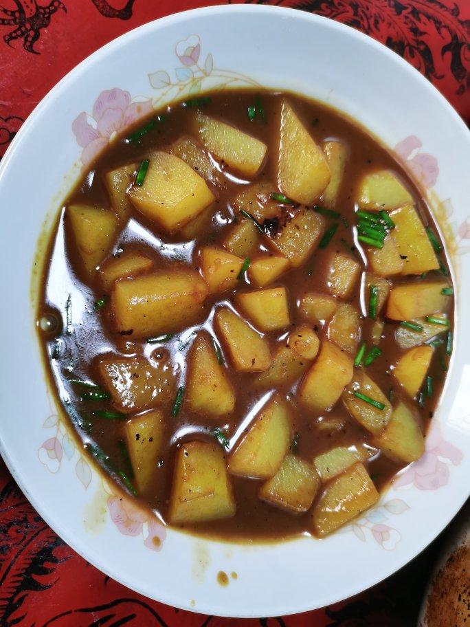 🔥巨下饭，软糯入味！比肉还好吃的红烧土豆