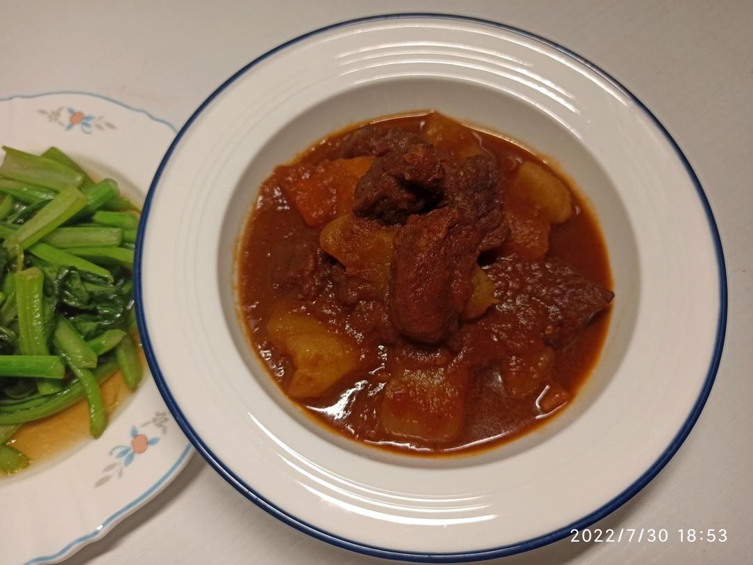 番茄土豆炖牛腩