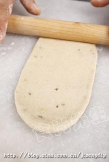 蓝莓乳酪面包的做法 步骤4