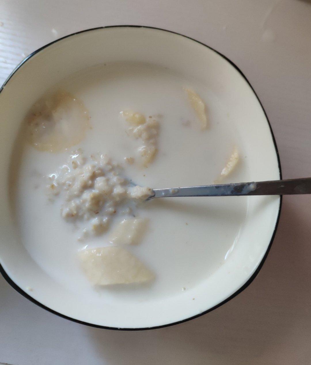 香蕉燕麦牛奶