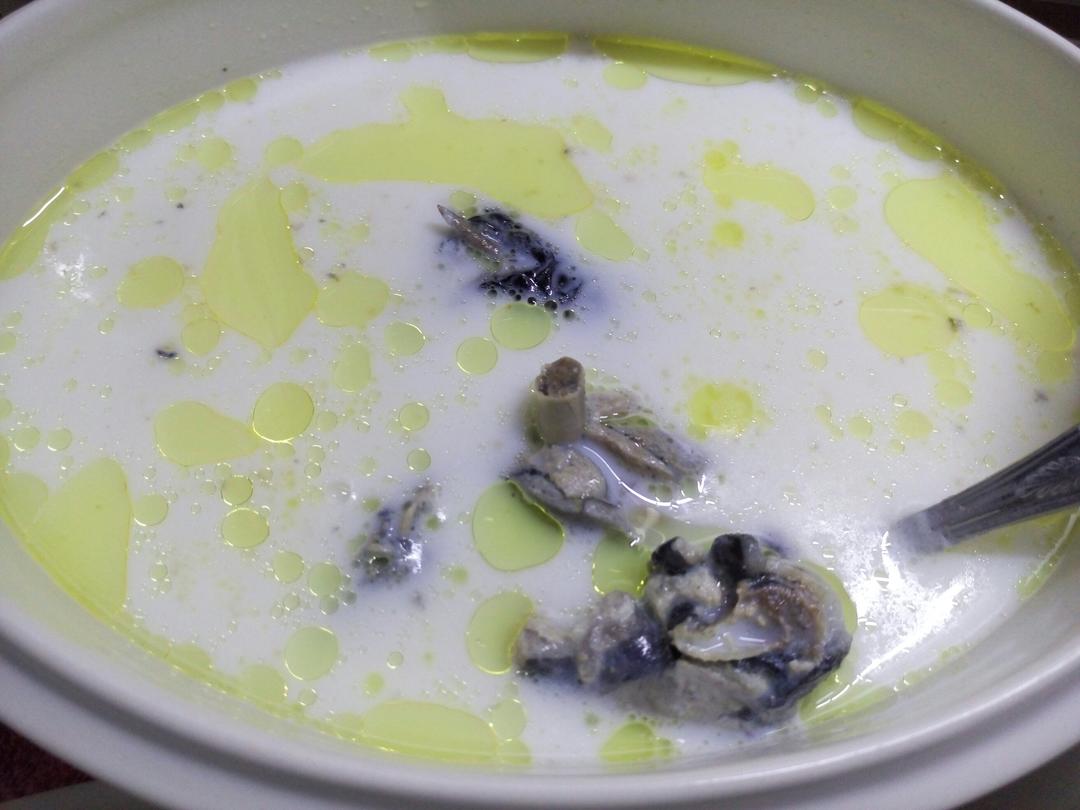牛奶炖乌鸡