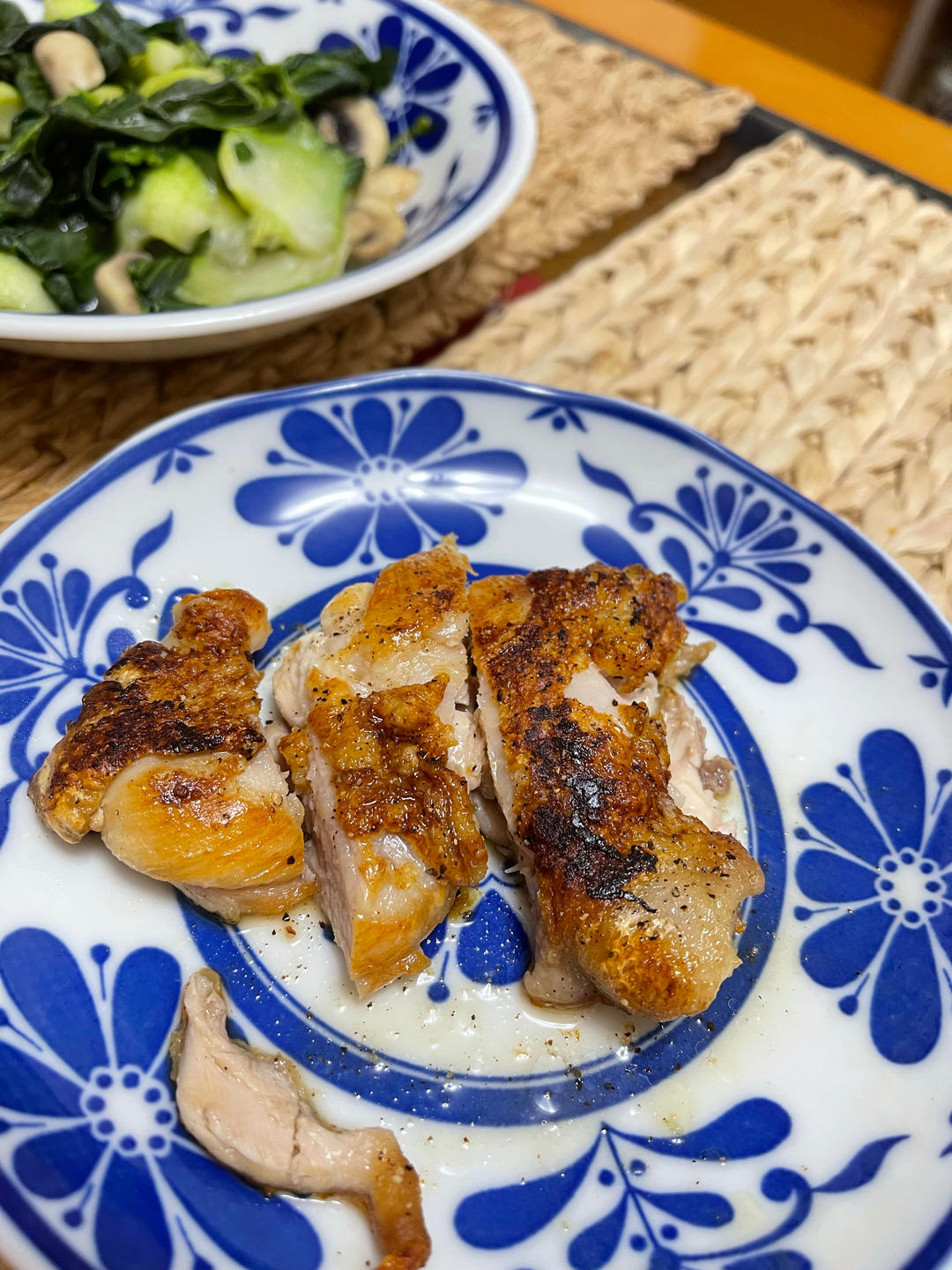 狂推荐的无油脆皮煎鸡腿排