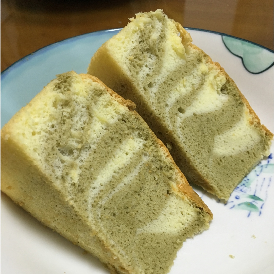 双色拉花戚风蛋糕