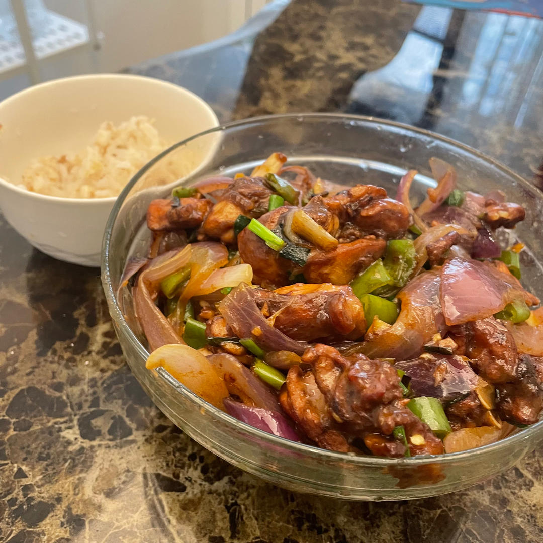 怡s【爆炒兔肉】